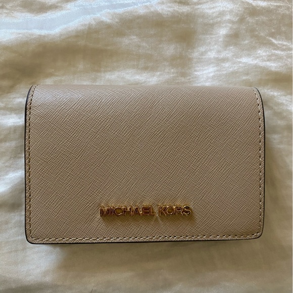 Michael Kors Handbags - Michael Kors Wallet